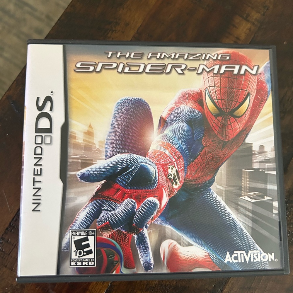 The Amazing Spider-Man for Nintendo DS - Red and Blue